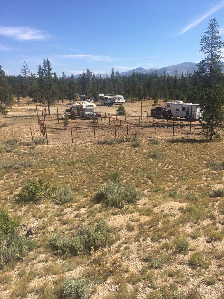 Pettit Lake CG - new corrals